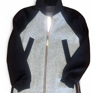 Lululemon Woman's Gray and Floral Both Ways Soft Shell Full Zip Up SZ S